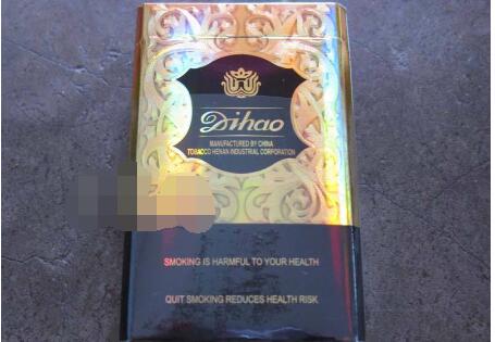 车上看窗外烟花的视频真实